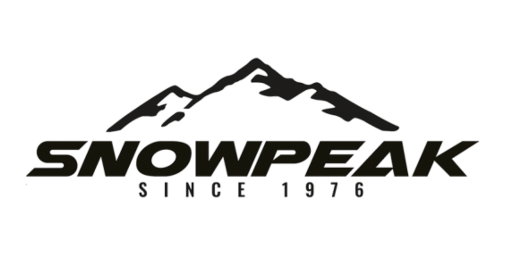 Logo with a mountain outline above the word "SNOWPEAK" in bold letters and the text "SINCE 1976" underneath.